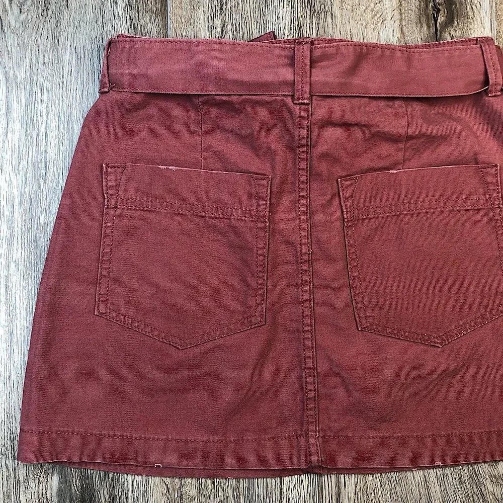 Tilly’s Indigo Rein Cargo Mini Skirt sz S